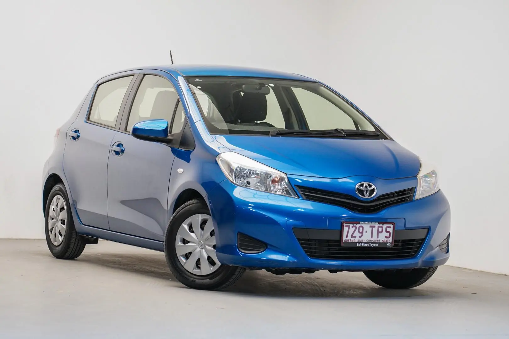 2013 Toyota Yaris Gallery Image 1