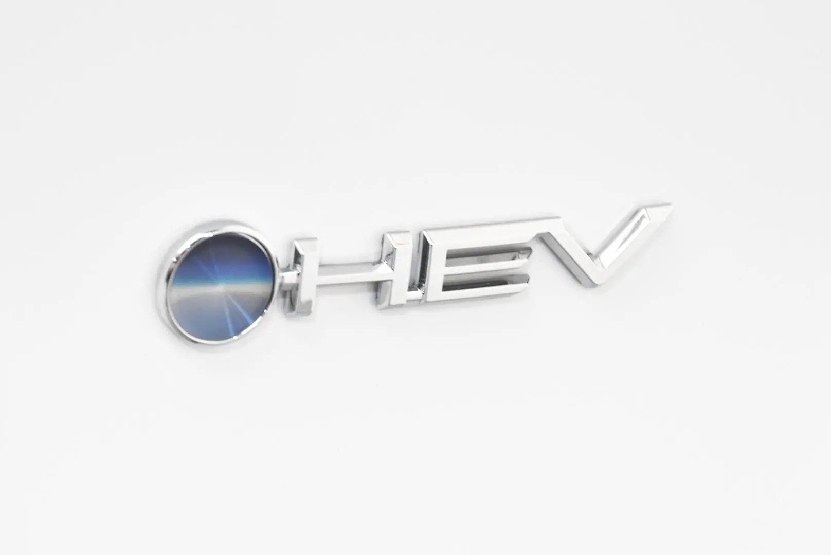 2024 Toyota RAV4 Gallery Image 8