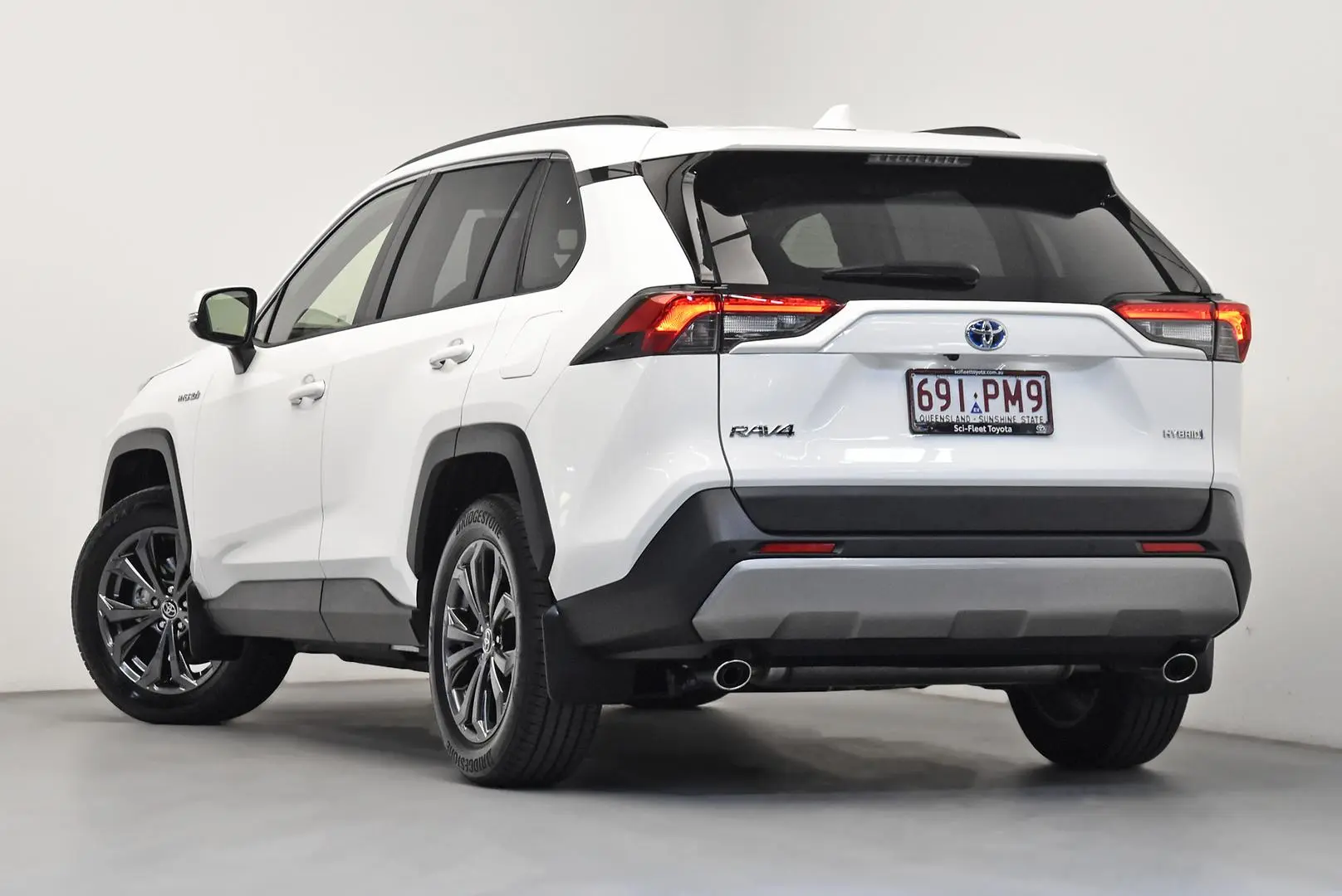 2024 Toyota RAV4 Gallery Image 5
