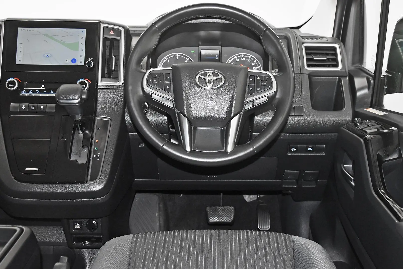 2024 Toyota Granvia Gallery Image 14