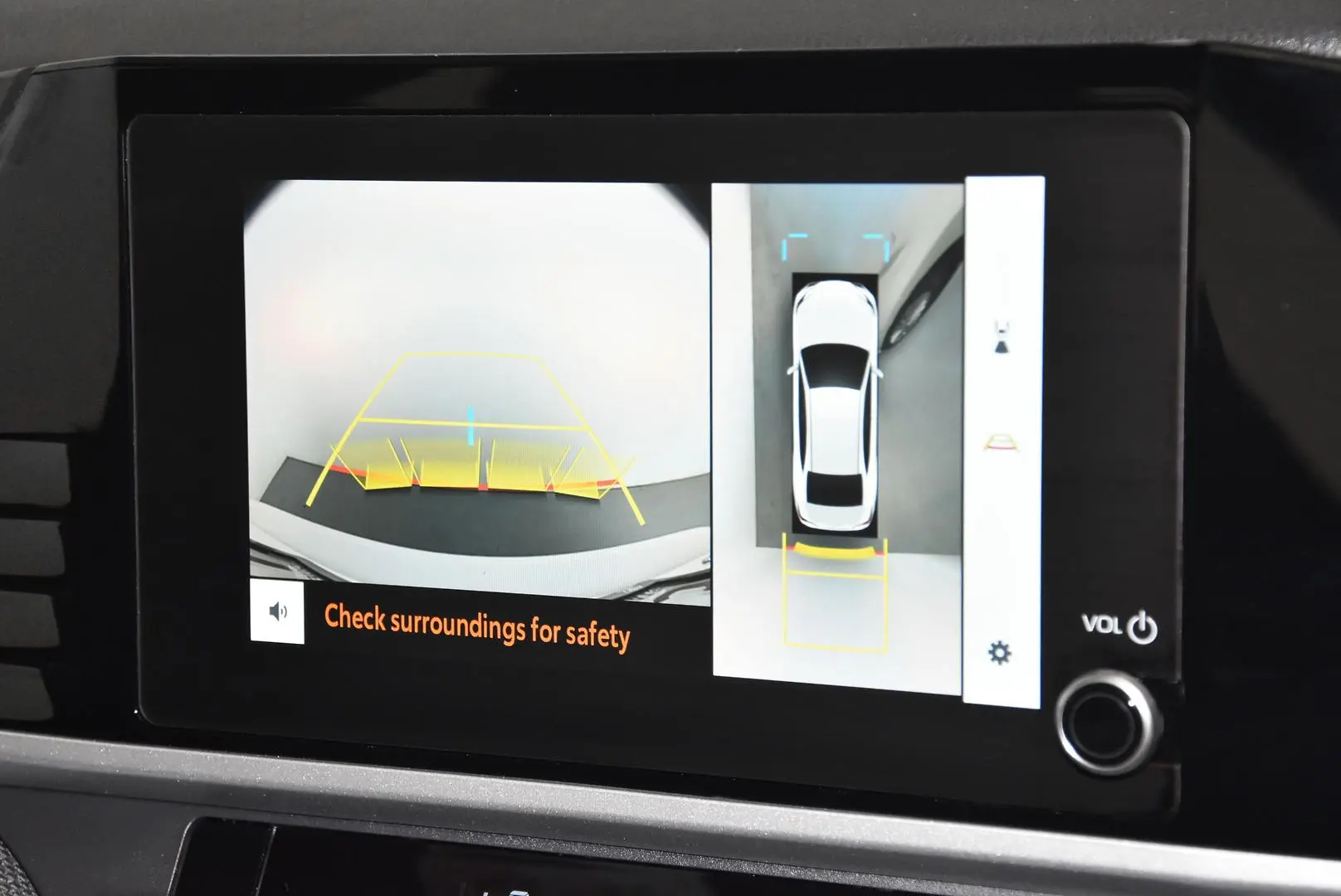 2024 Toyota Camry Gallery Image 12