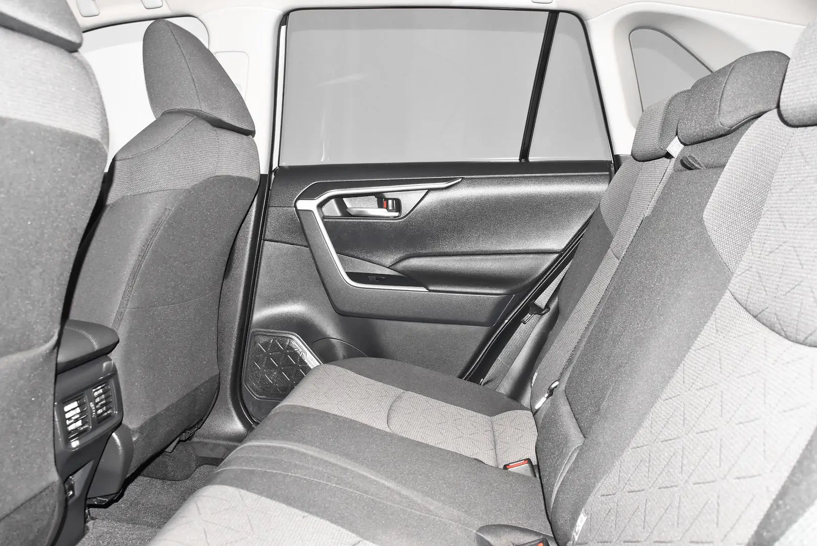 2024 Toyota RAV4 Gallery Image 19