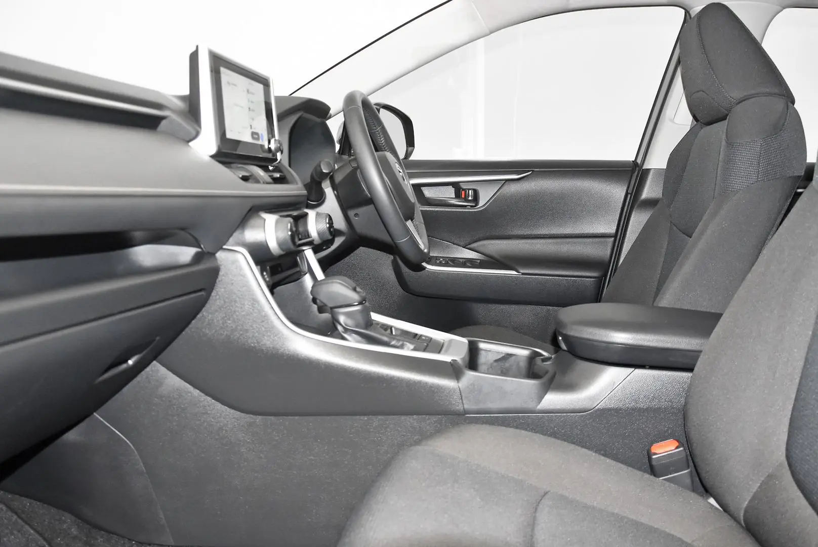 2024 Toyota RAV4 Gallery Image 18