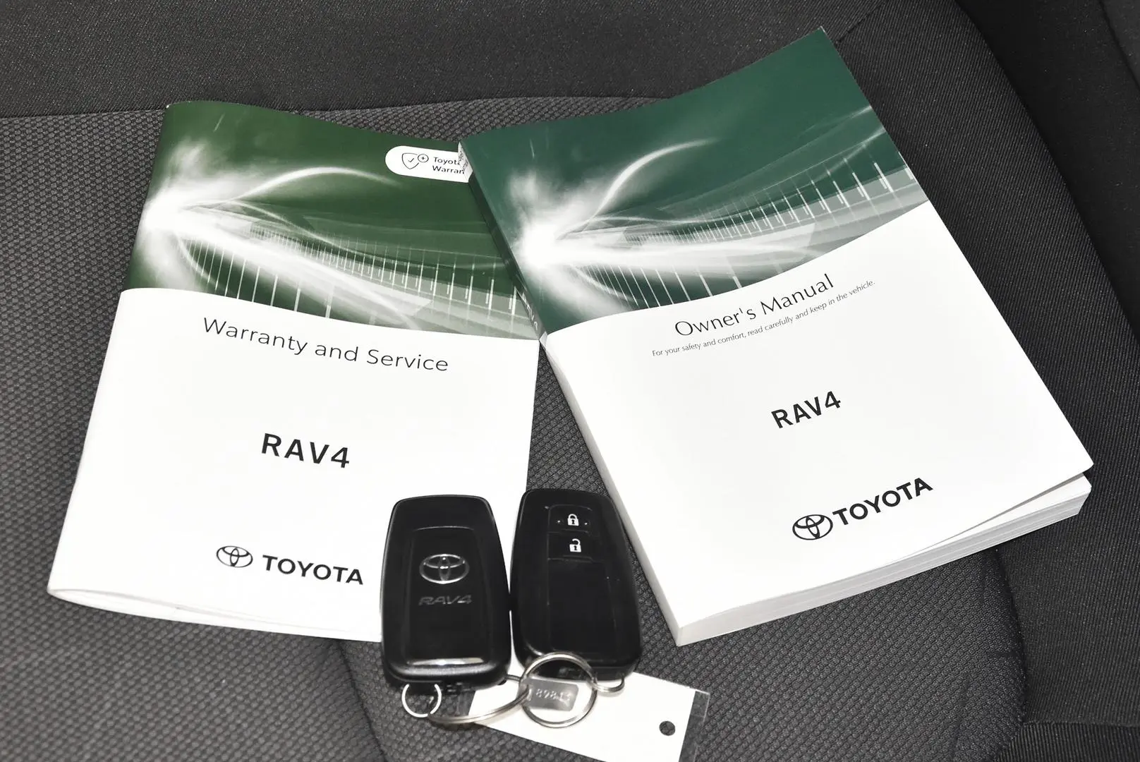 2025 Toyota RAV4 Gallery Image 20