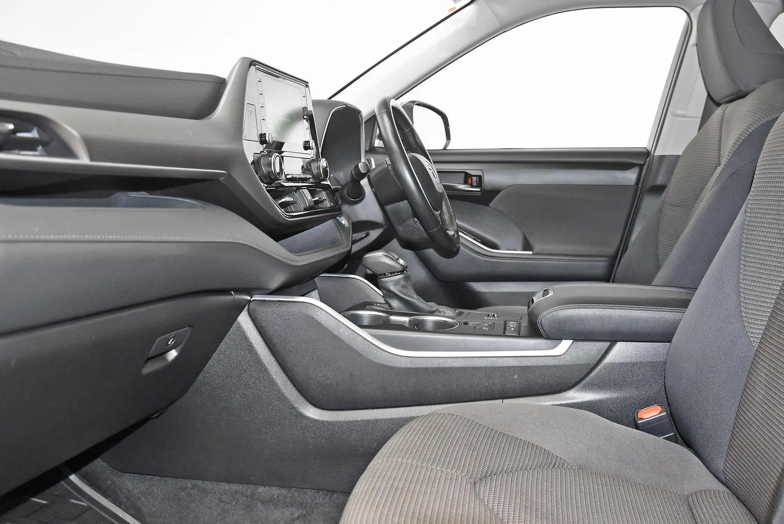 2022 Toyota Kluger Gallery Image 18