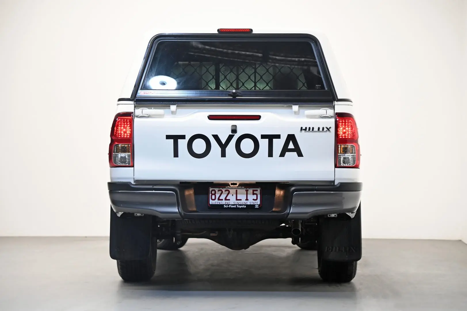 2023 Toyota Hilux Gallery Image 5