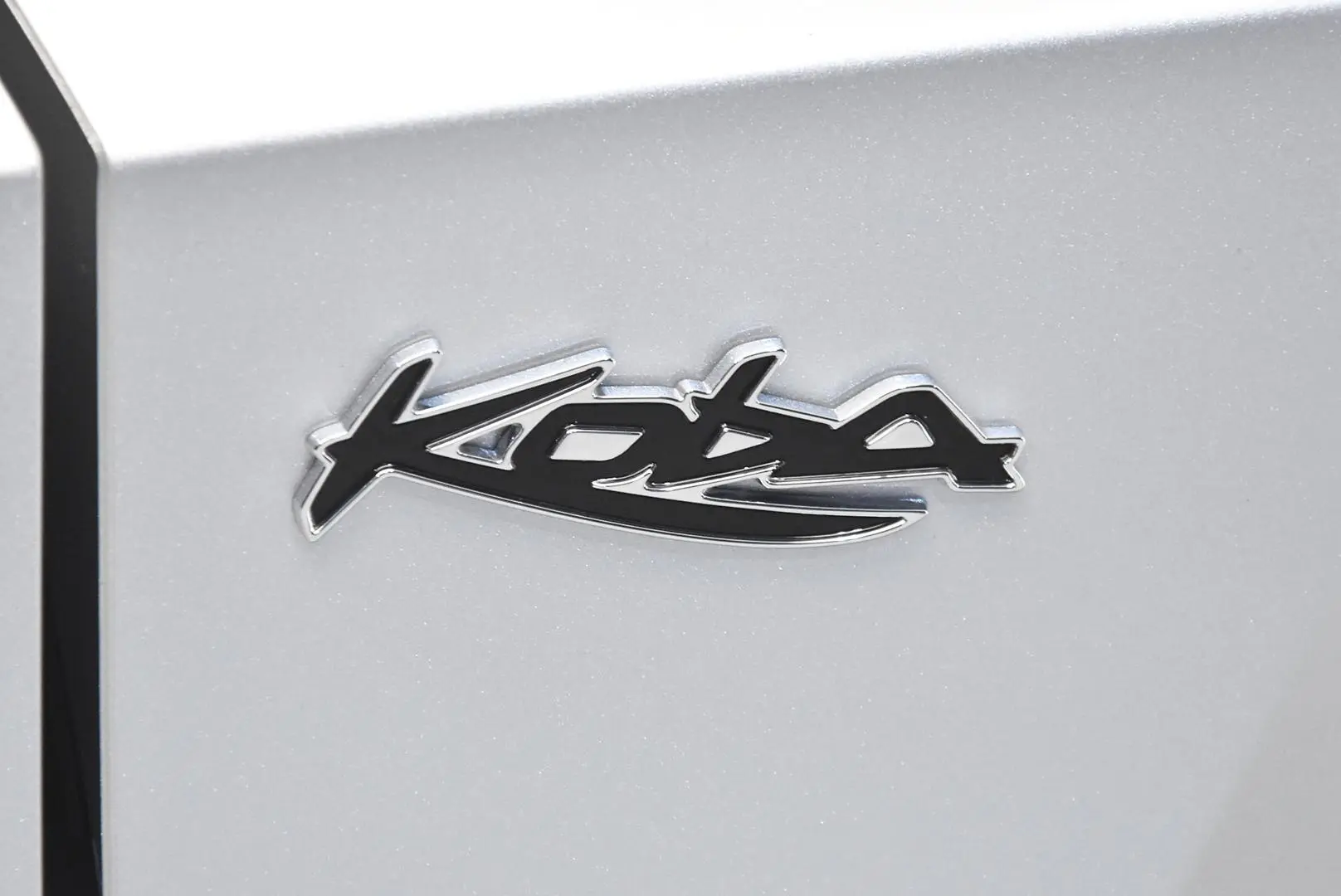 2024 Toyota C-HR Gallery Image 7