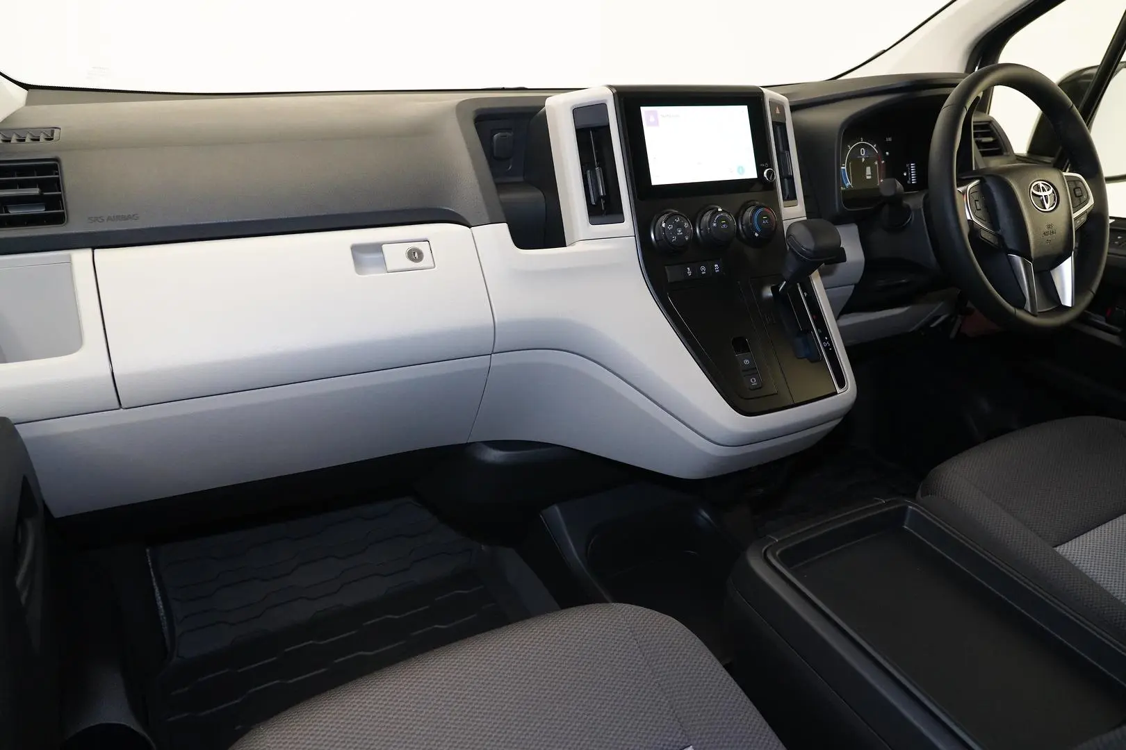 2025 Toyota Hiace Gallery Image 9