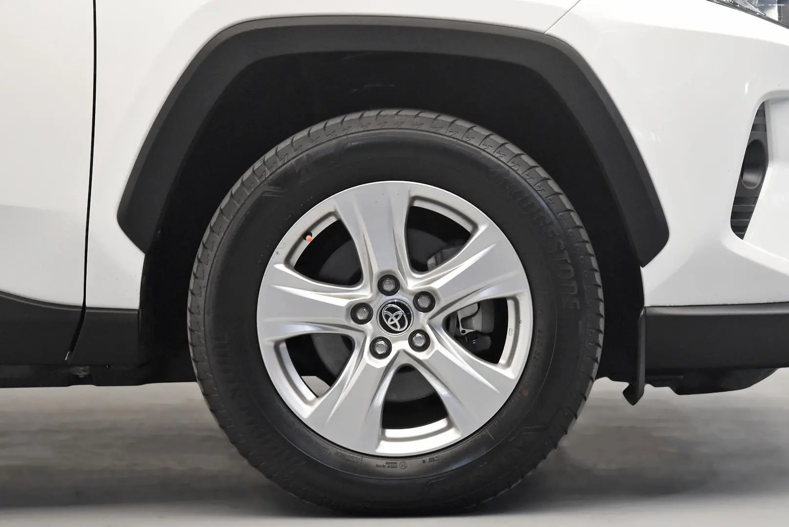 2020 Toyota RAV4 Gallery Image 22