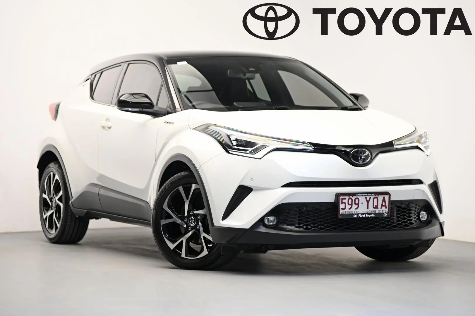 2018 Toyota C-HR Image 1