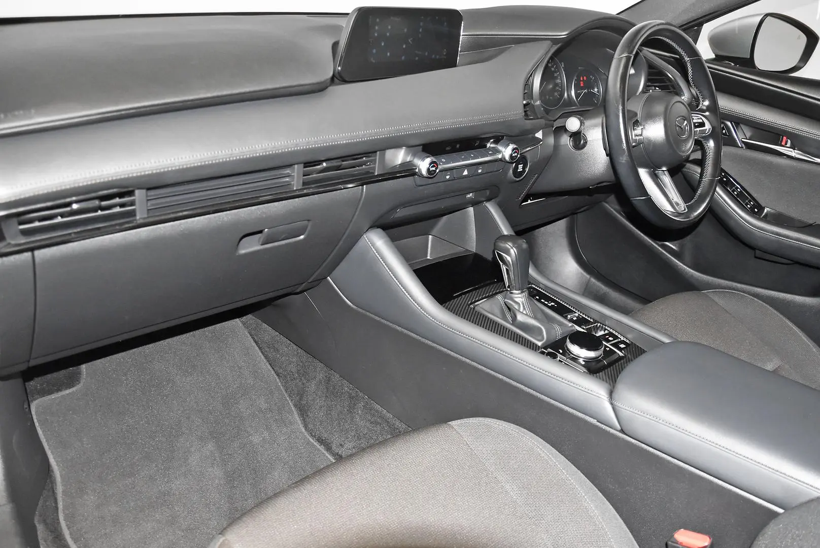 2021 Mazda 3 Gallery Image 16