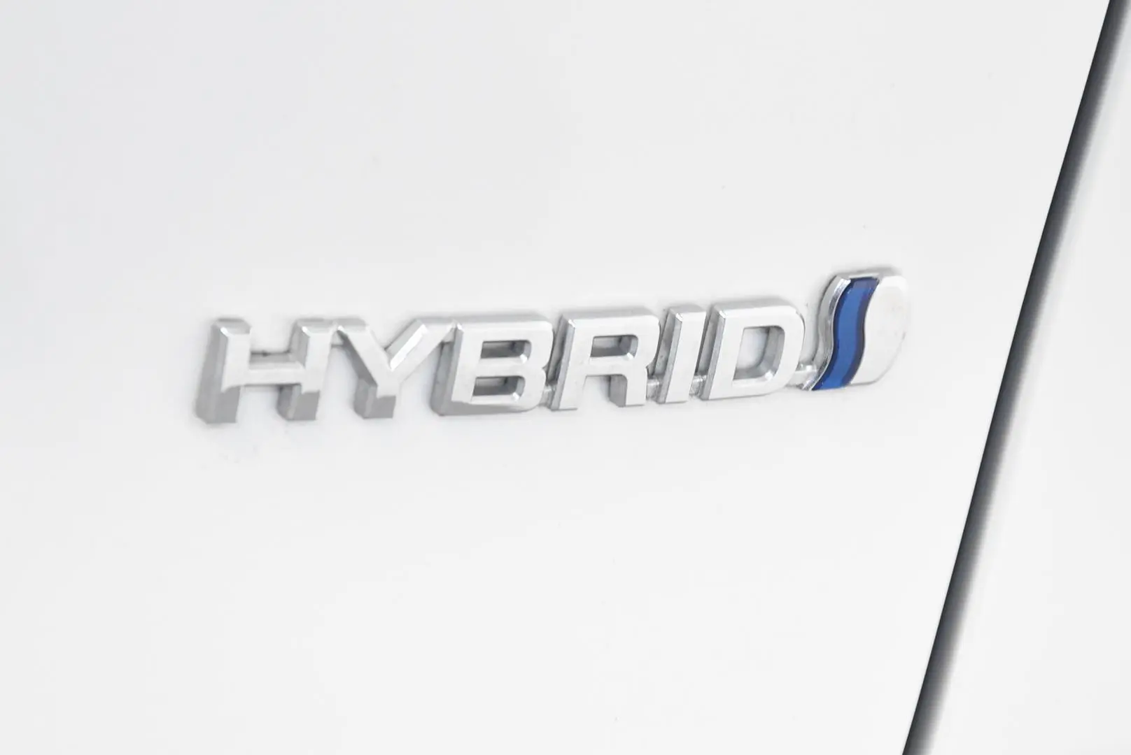 2024 Toyota RAV4 Gallery Image 8