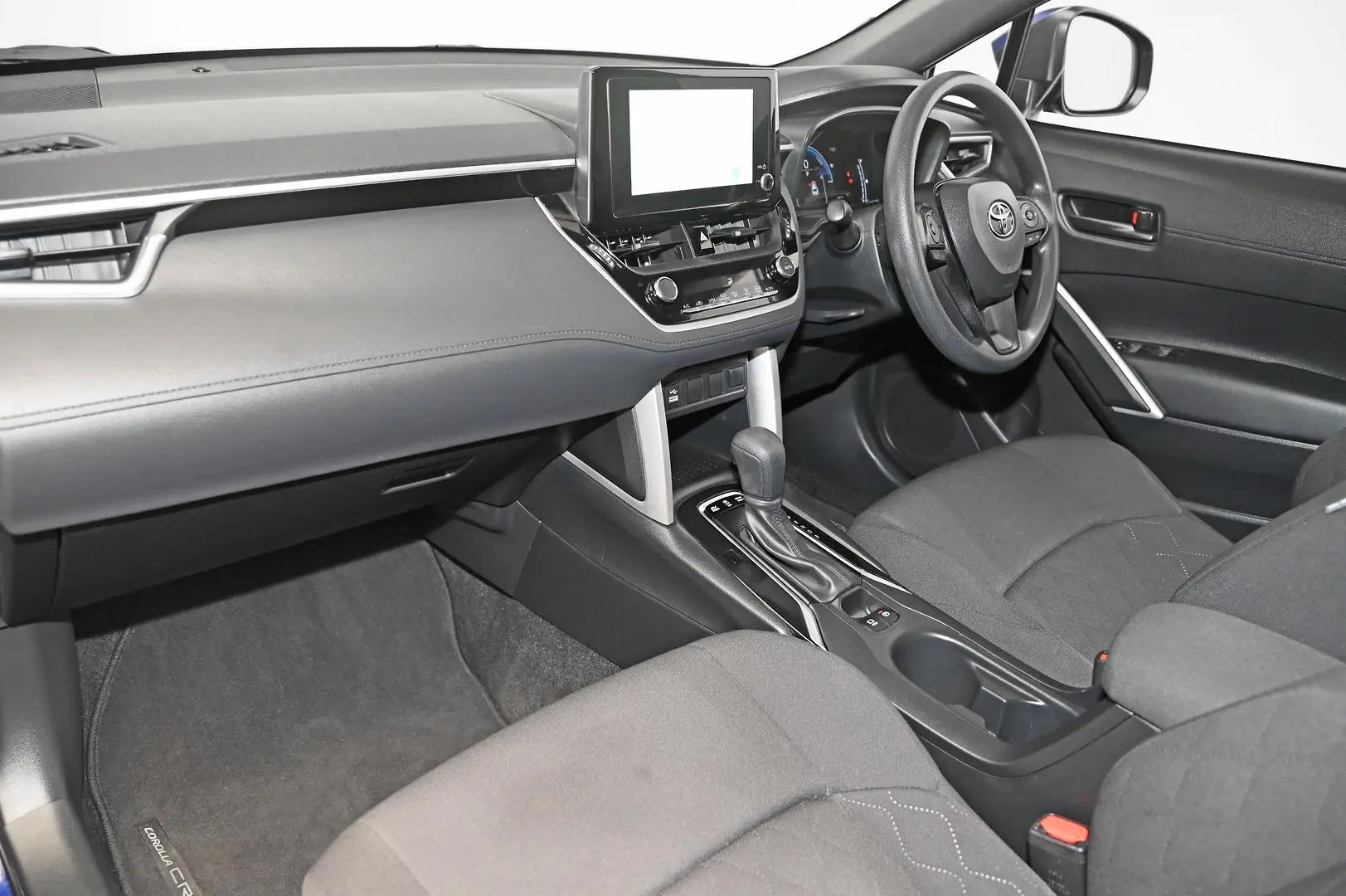 2023 Toyota Corolla Cross Gallery Image 17