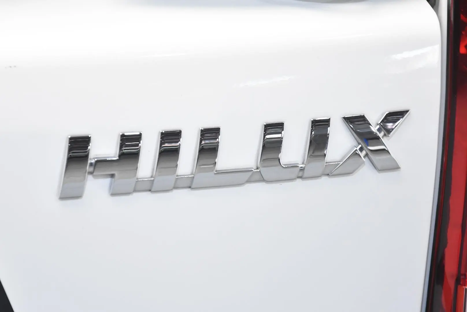 2022 Toyota Hilux Gallery Image 7