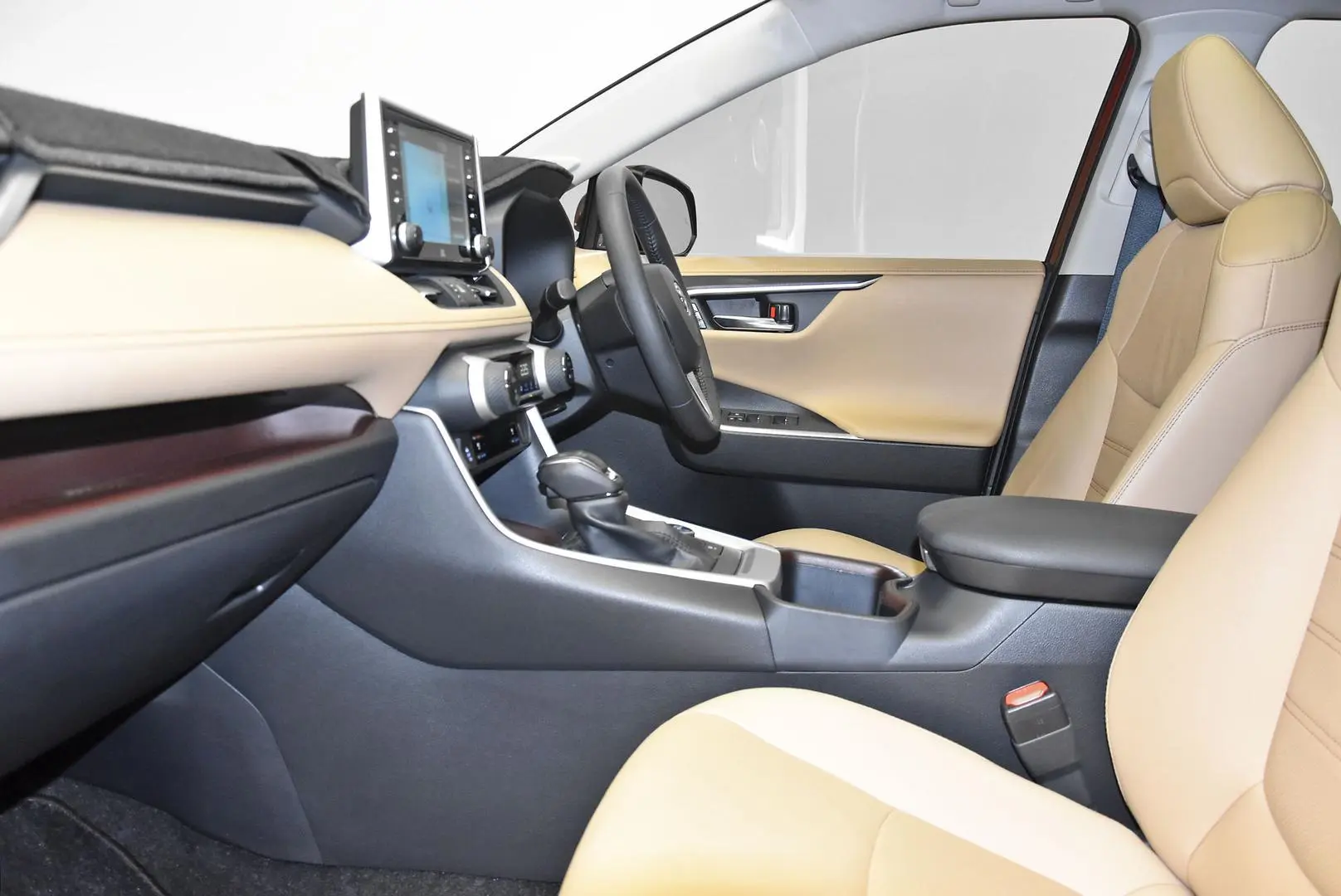 2022 Toyota RAV4 Gallery Image 19