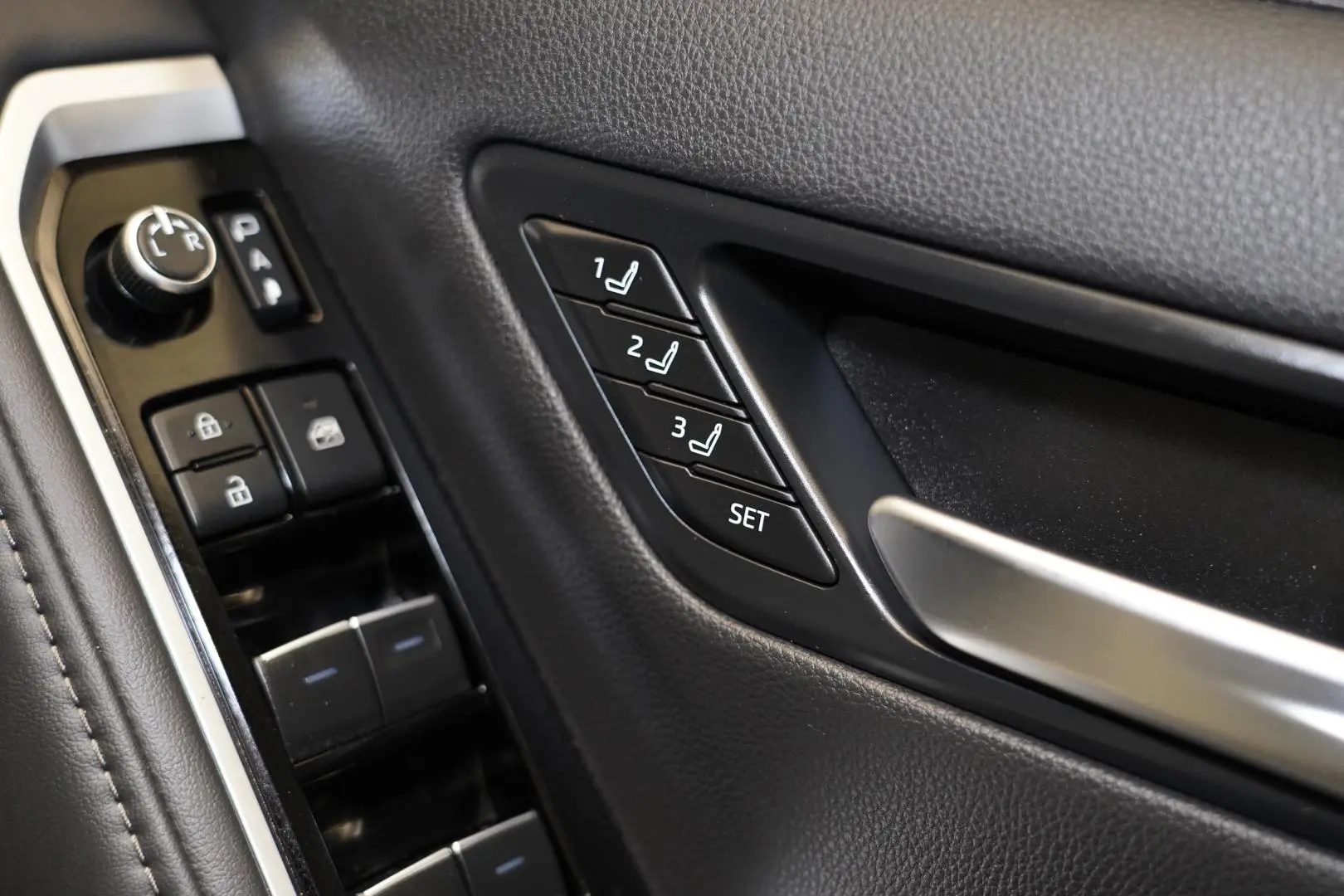2024 Toyota Landcruiser Gallery Image 13