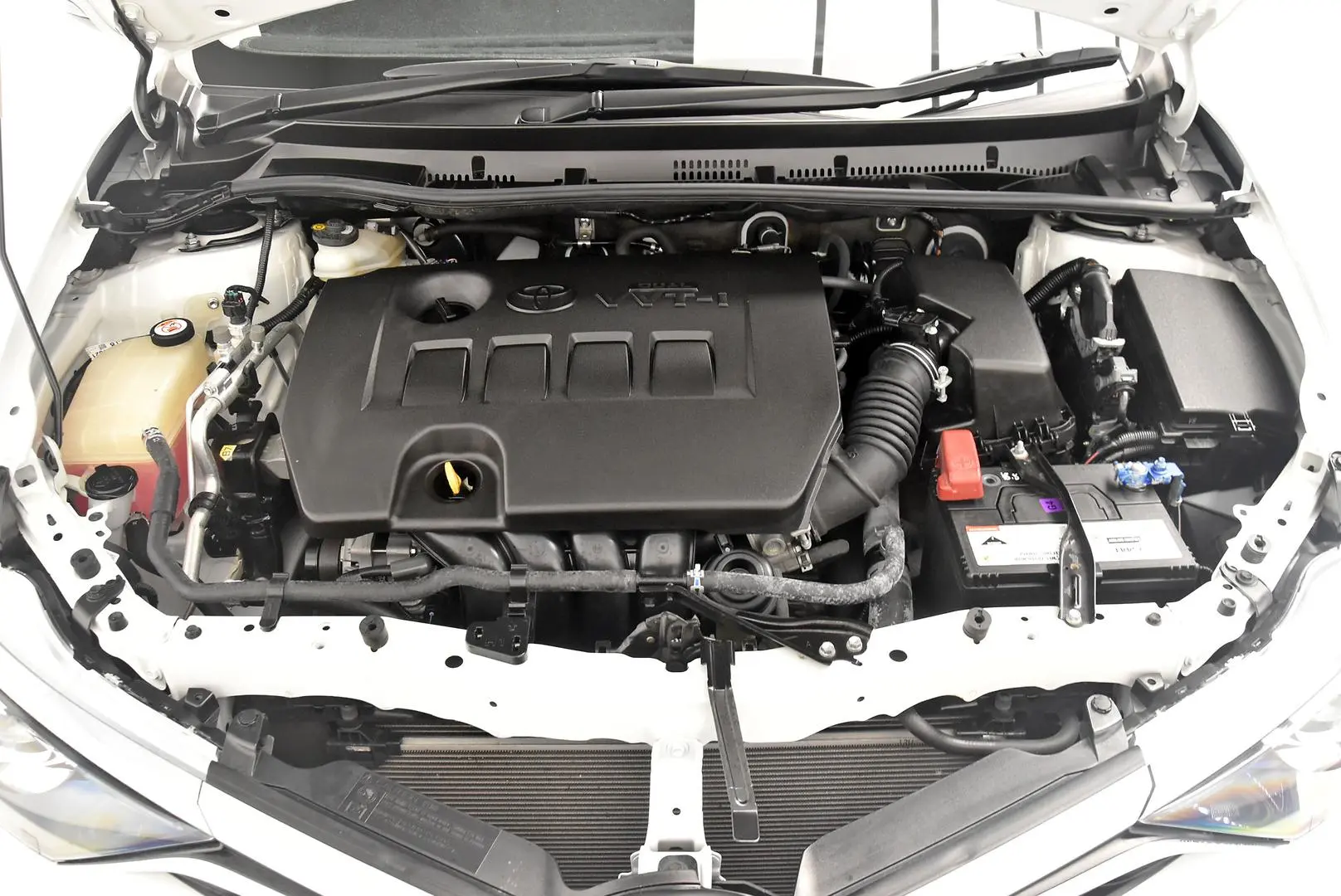 2018 Toyota Corolla Gallery Image 21