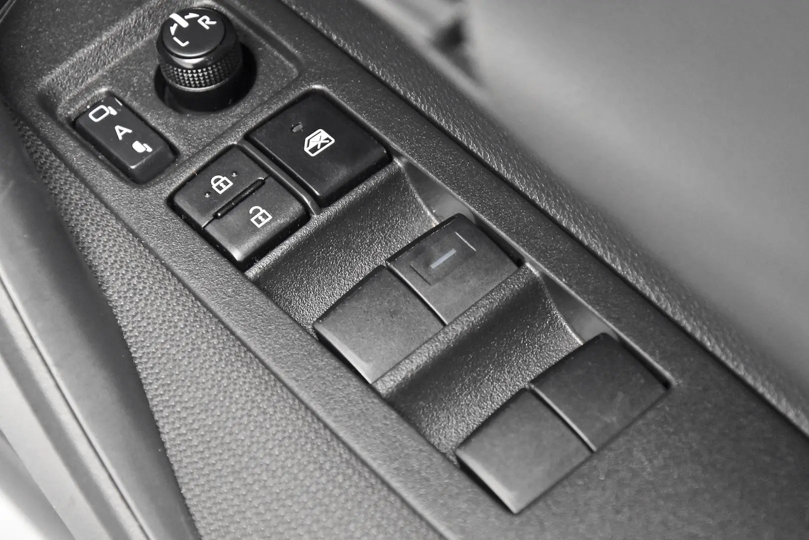 2024 Toyota Corolla Gallery Image 10