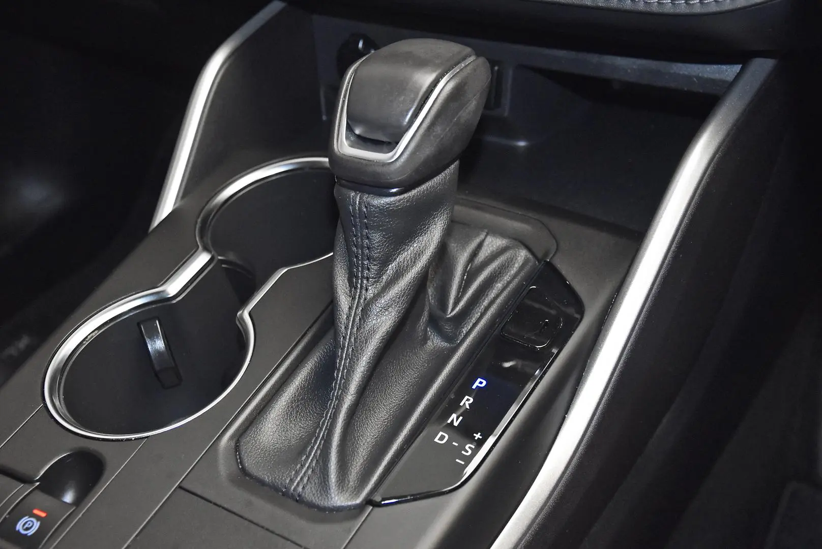 2021 Toyota Kluger Gallery Image 14