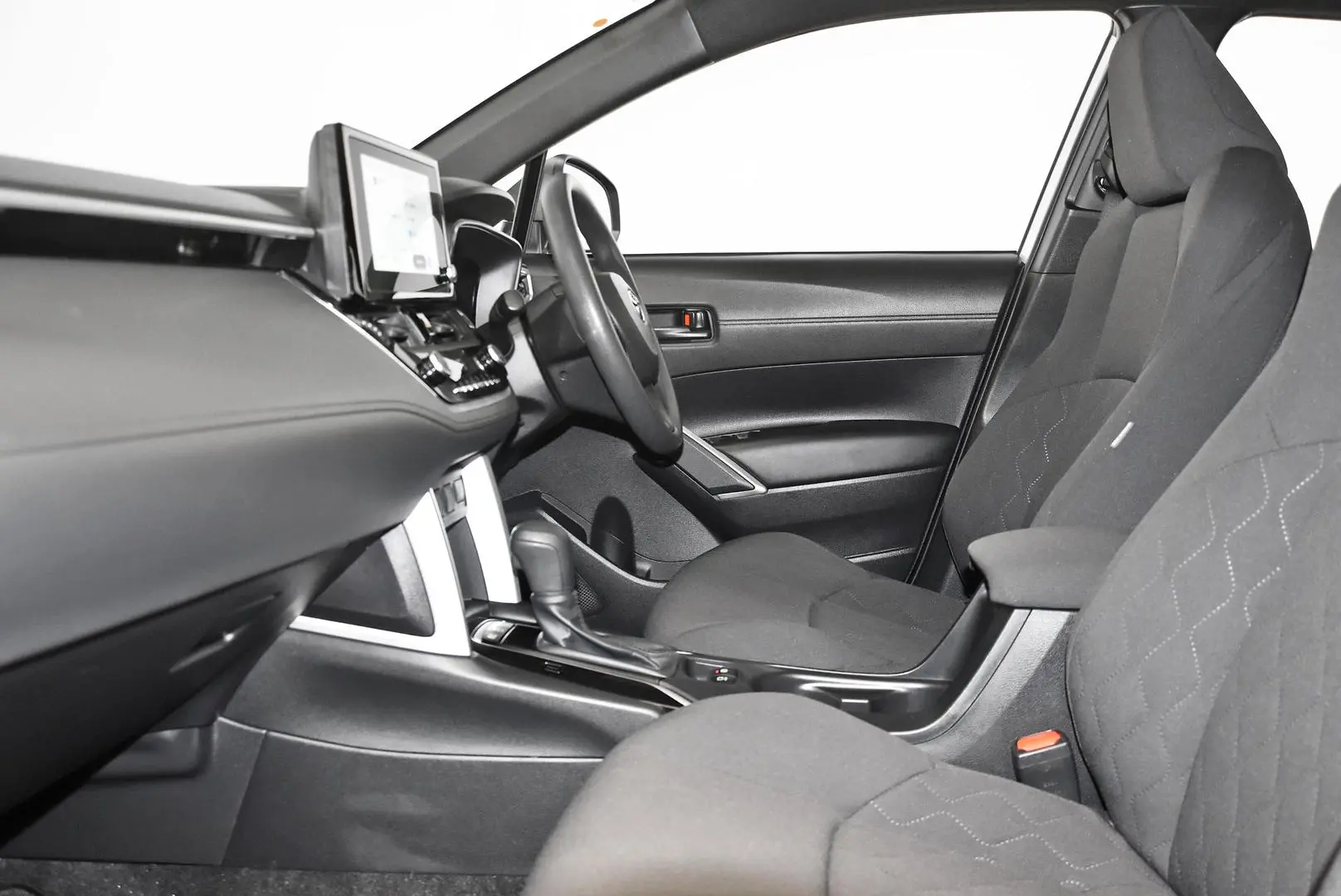 2022 Toyota Corolla Cross Gallery Image 18