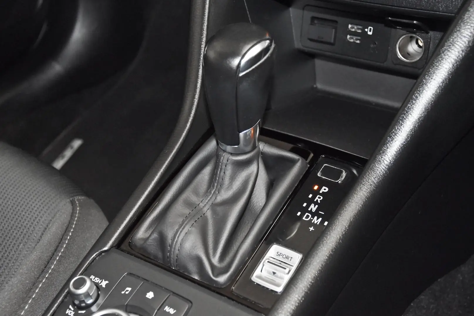 2021 Mazda CX-3 Gallery Image 13