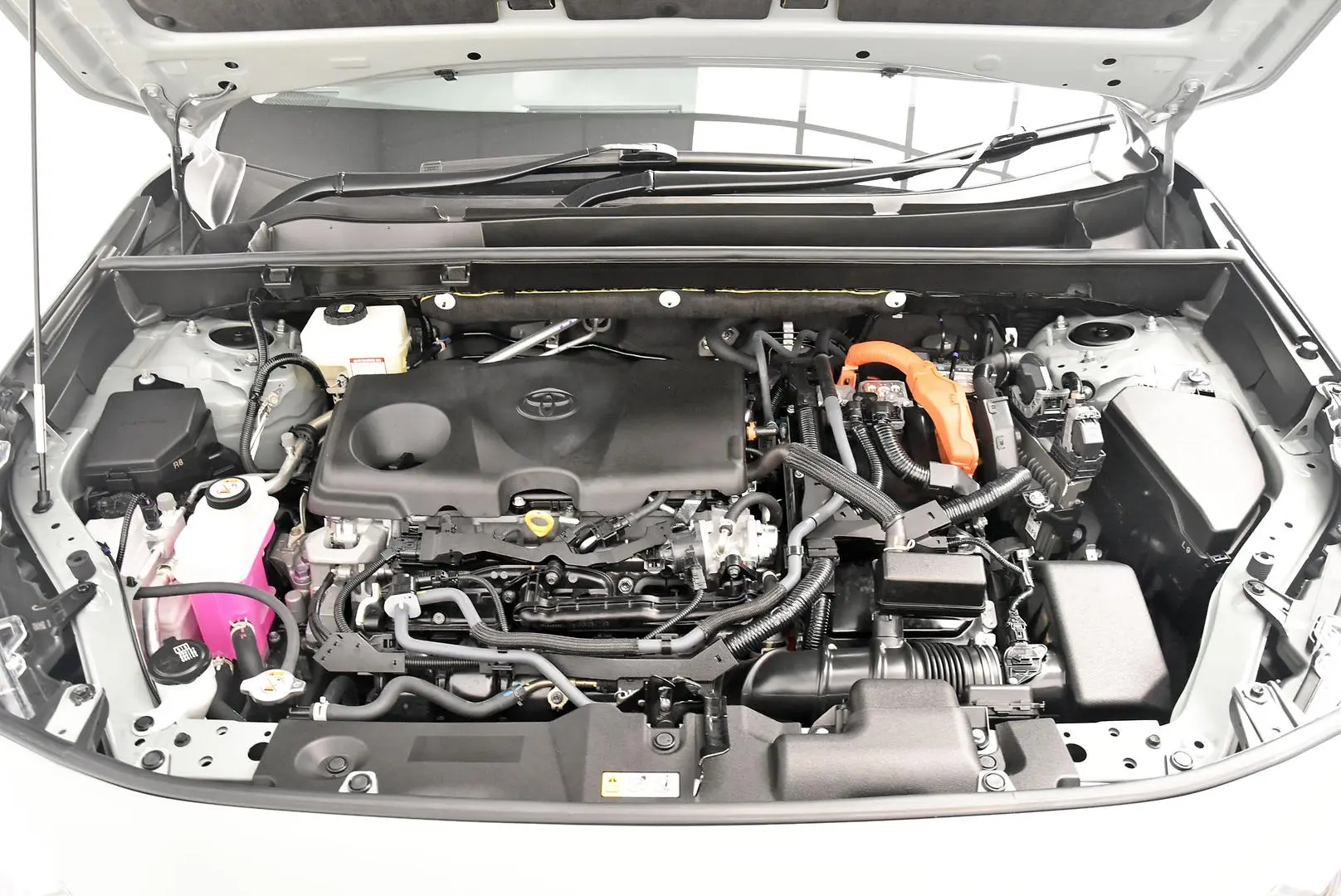 2023 Toyota RAV4 Gallery Image 24
