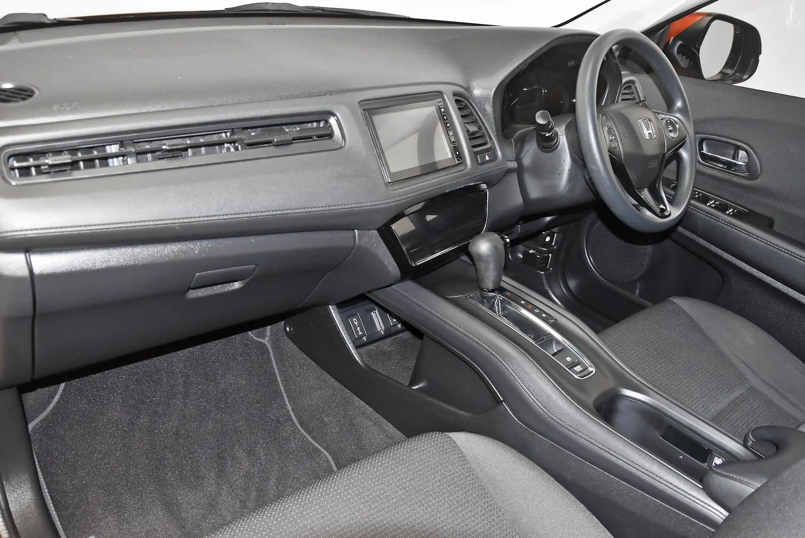 2021 Honda HR-V Gallery Image 16