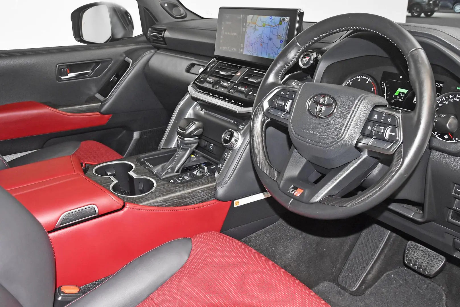 2024 Toyota Landcruiser Gallery Image 8