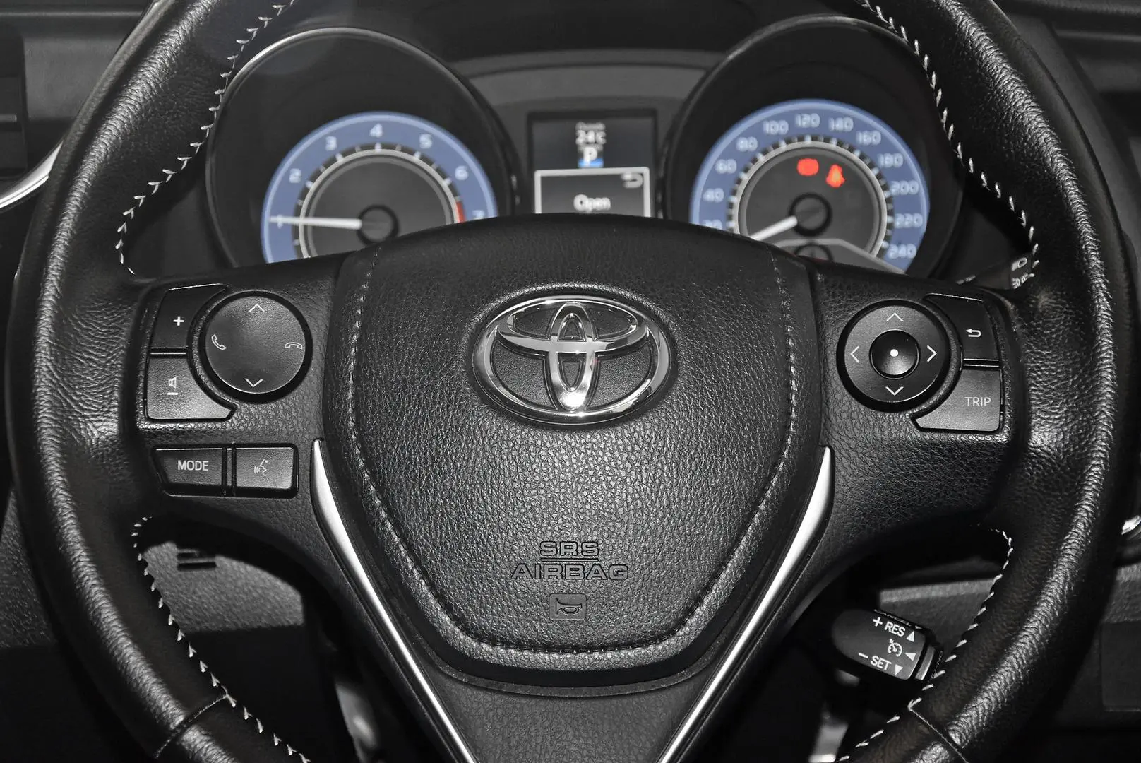 2016 Toyota Corolla Gallery Image 16