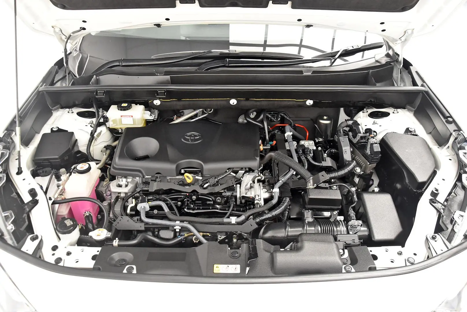 2021 Toyota RAV4 Gallery Image 24