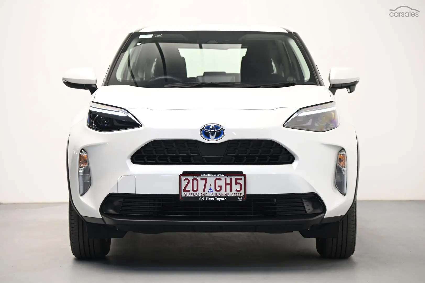 2023 Toyota Yaris Cross Image 2