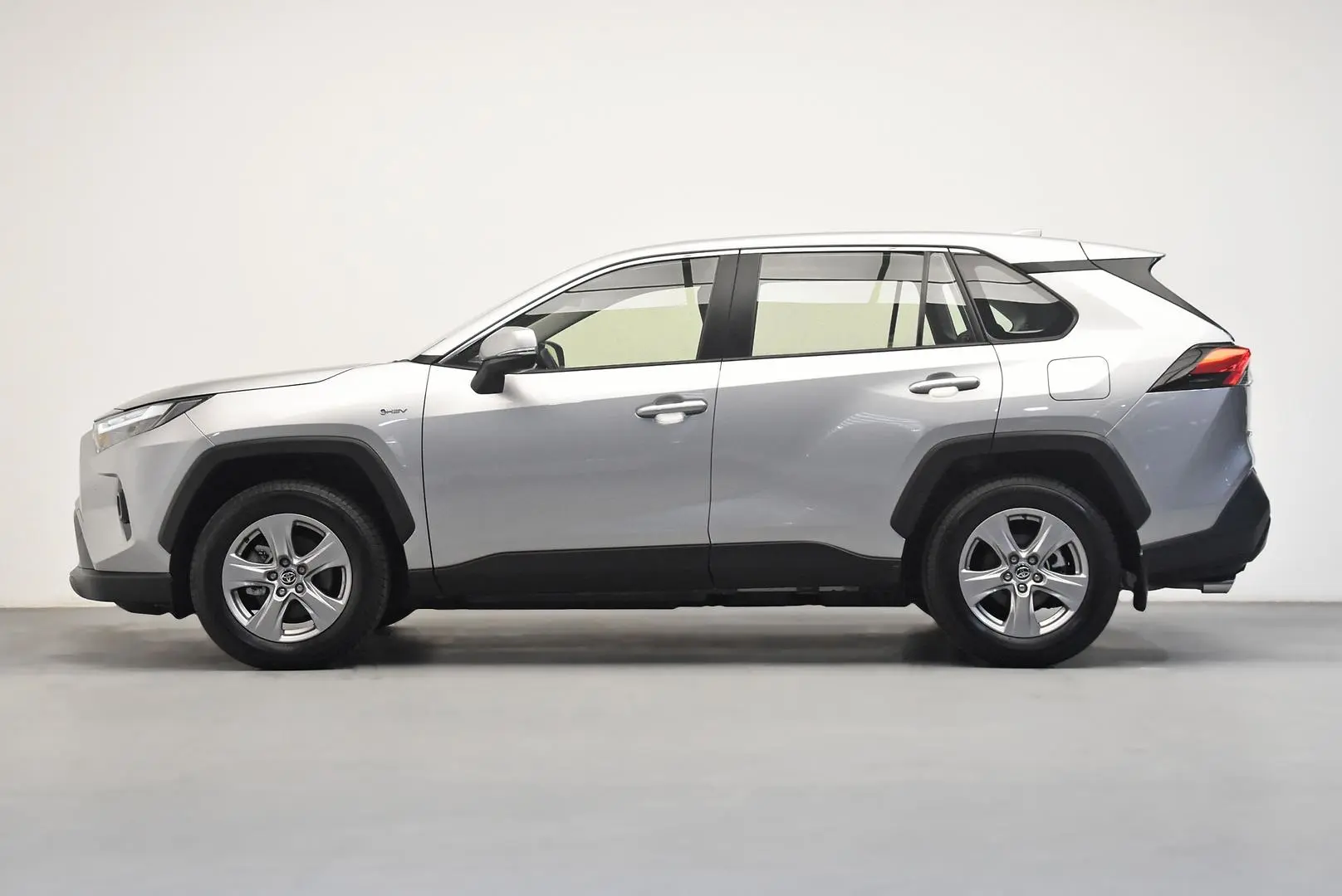 2025 Toyota RAV4 Gallery Image 4