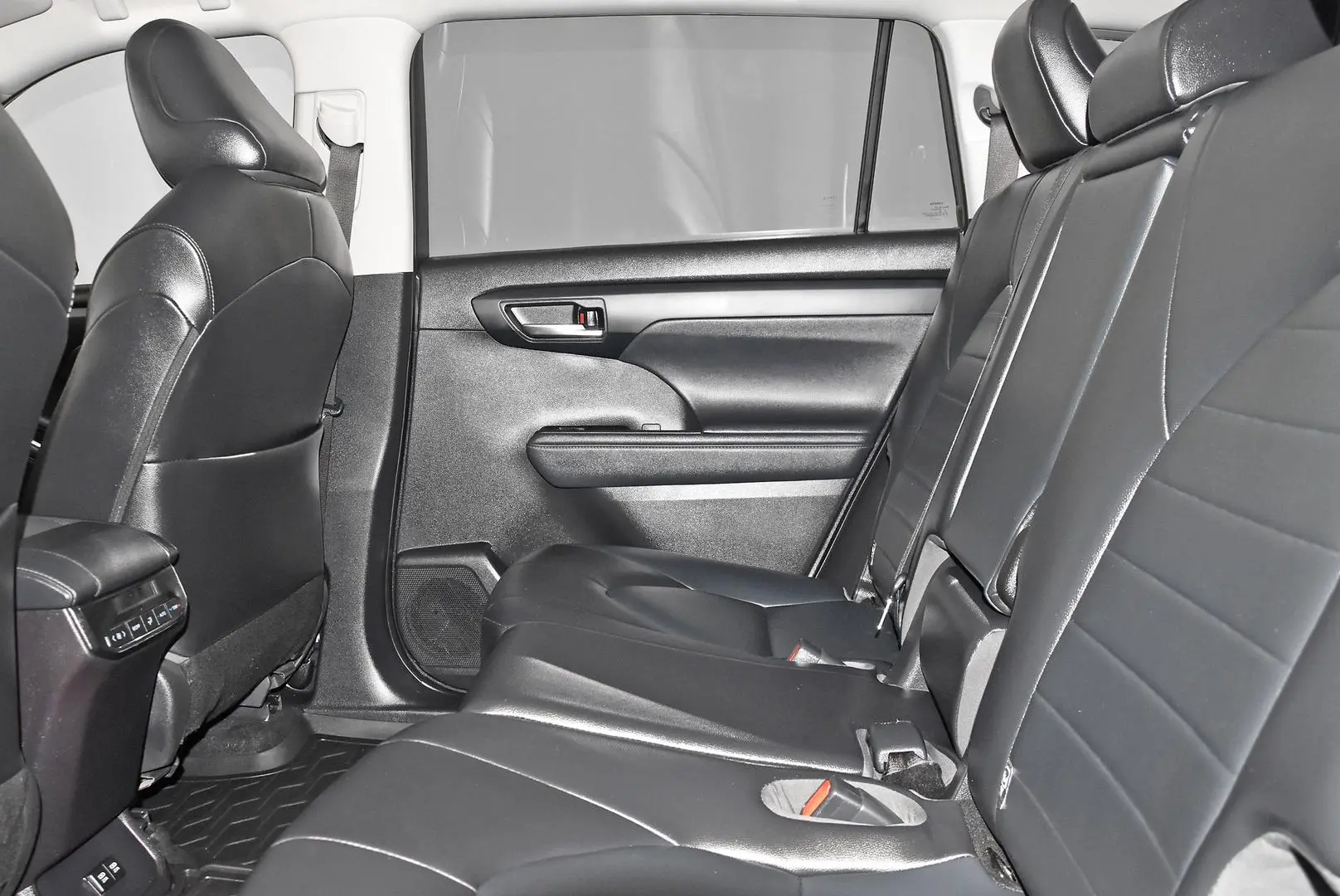 2022 Toyota Kluger Gallery Image 19