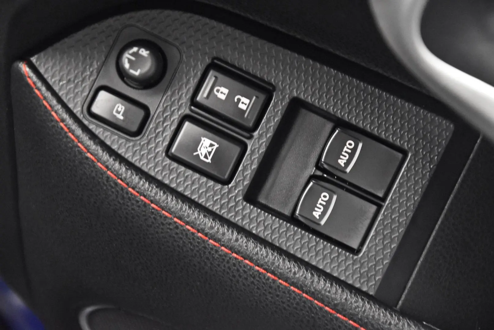 2016 Subaru BRZ Gallery Image 9