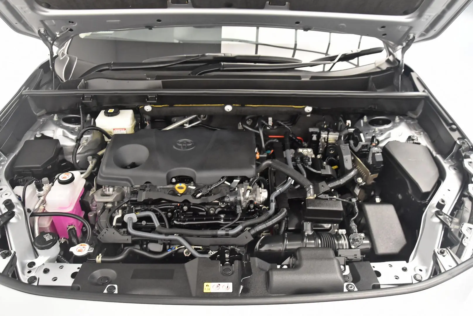 2024 Toyota RAV4 Gallery Image 22