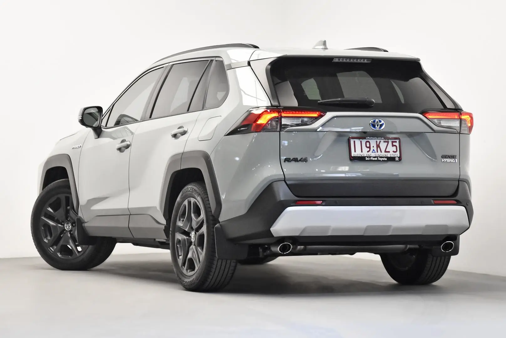 2024 Toyota RAV4 Gallery Image 5