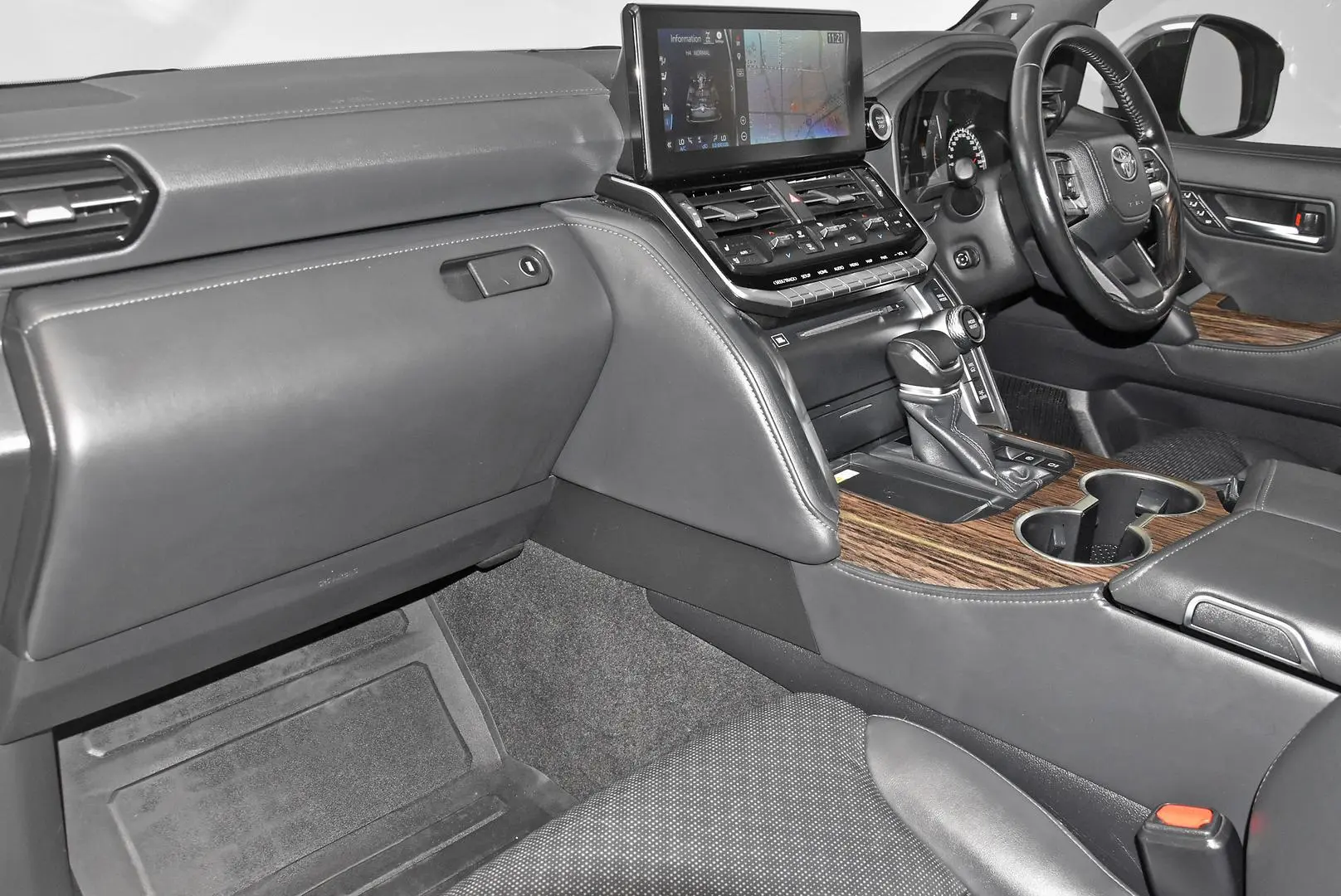 2023 Toyota Landcruiser Gallery Image 16