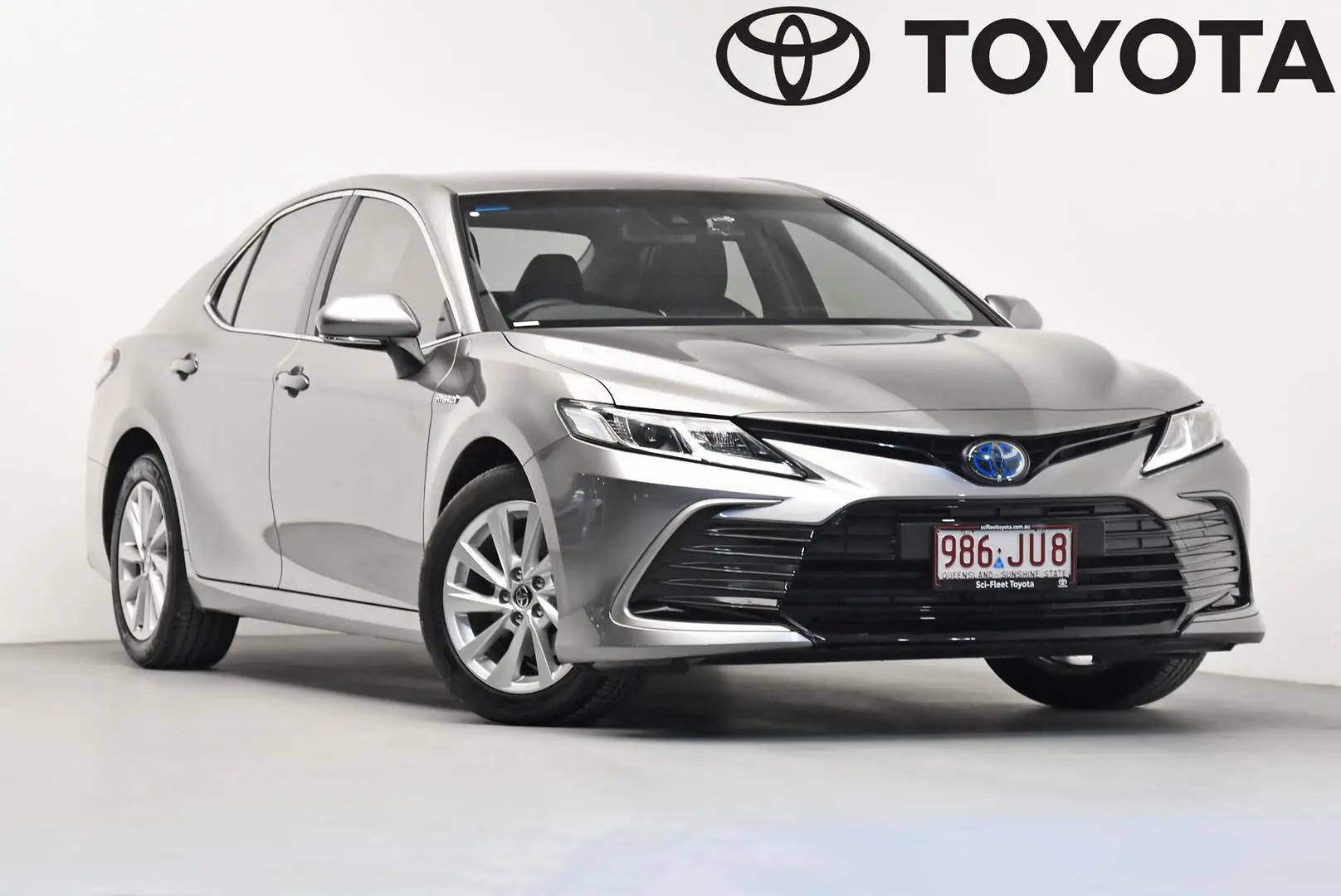 2023 Toyota Camry Gallery Image 1
