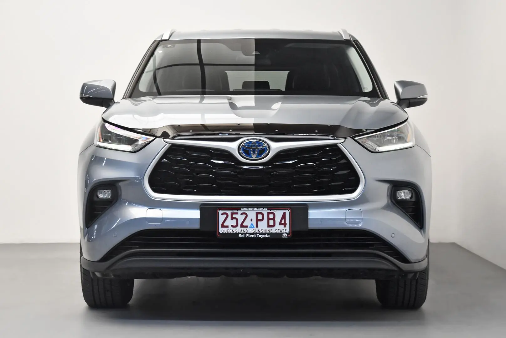 2022 Toyota Kluger Gallery Image 2