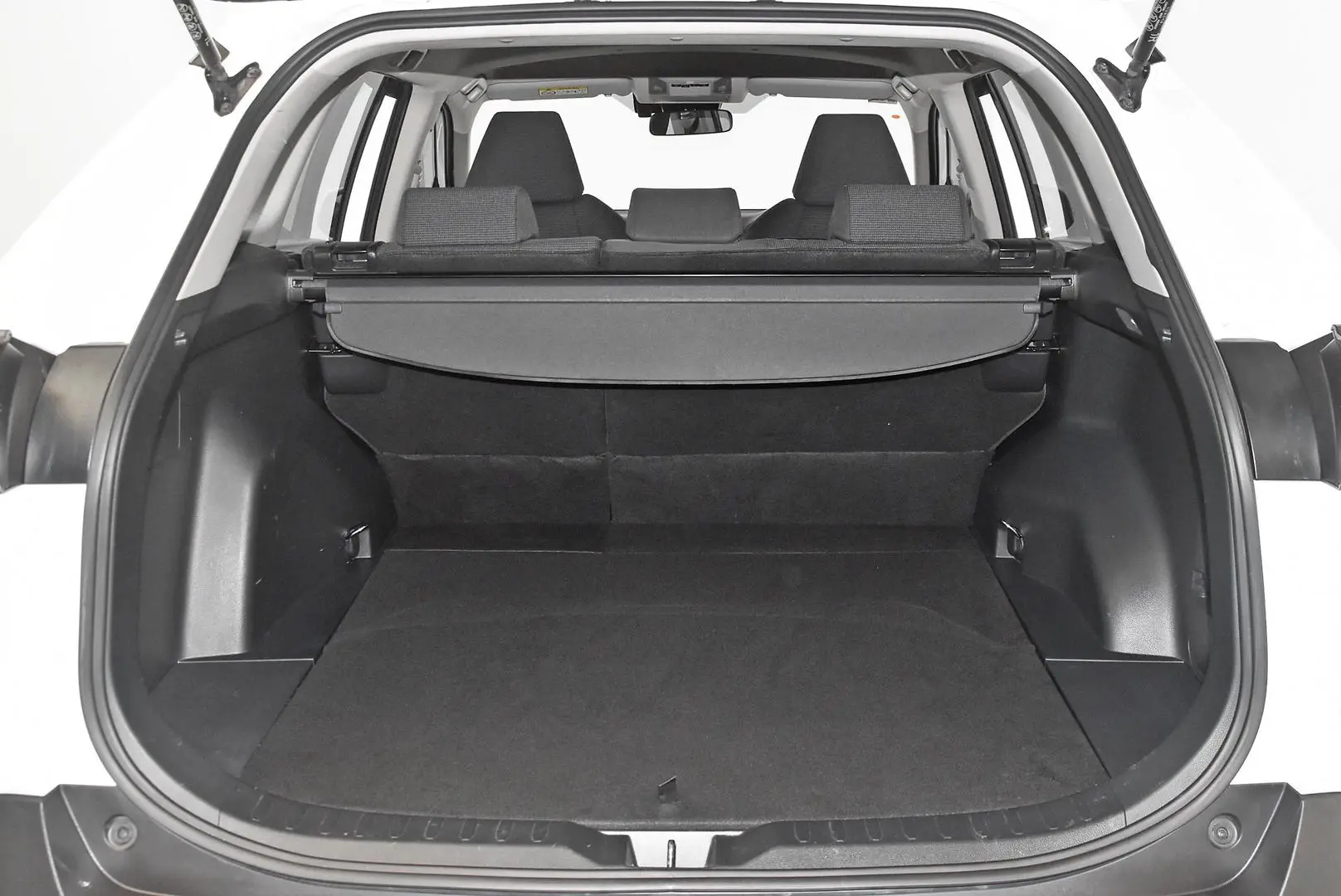 2019 Toyota RAV4 Gallery Image 20