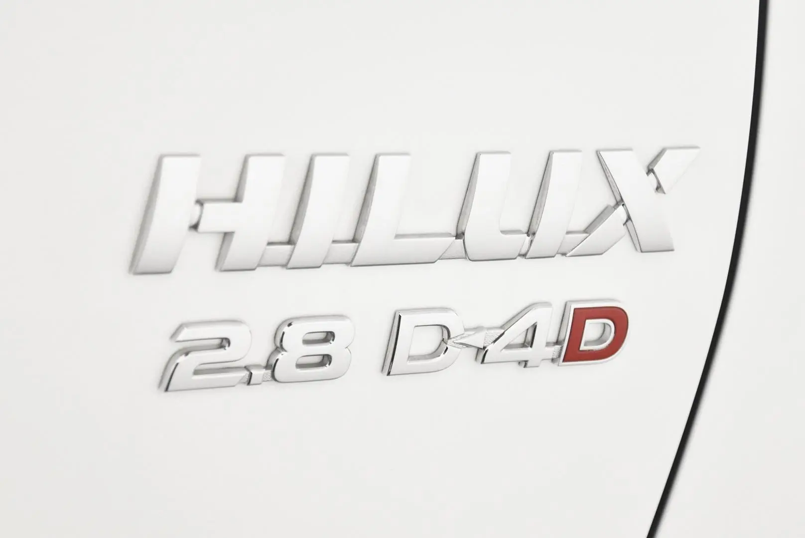 2019 Toyota Hilux Gallery Image 7