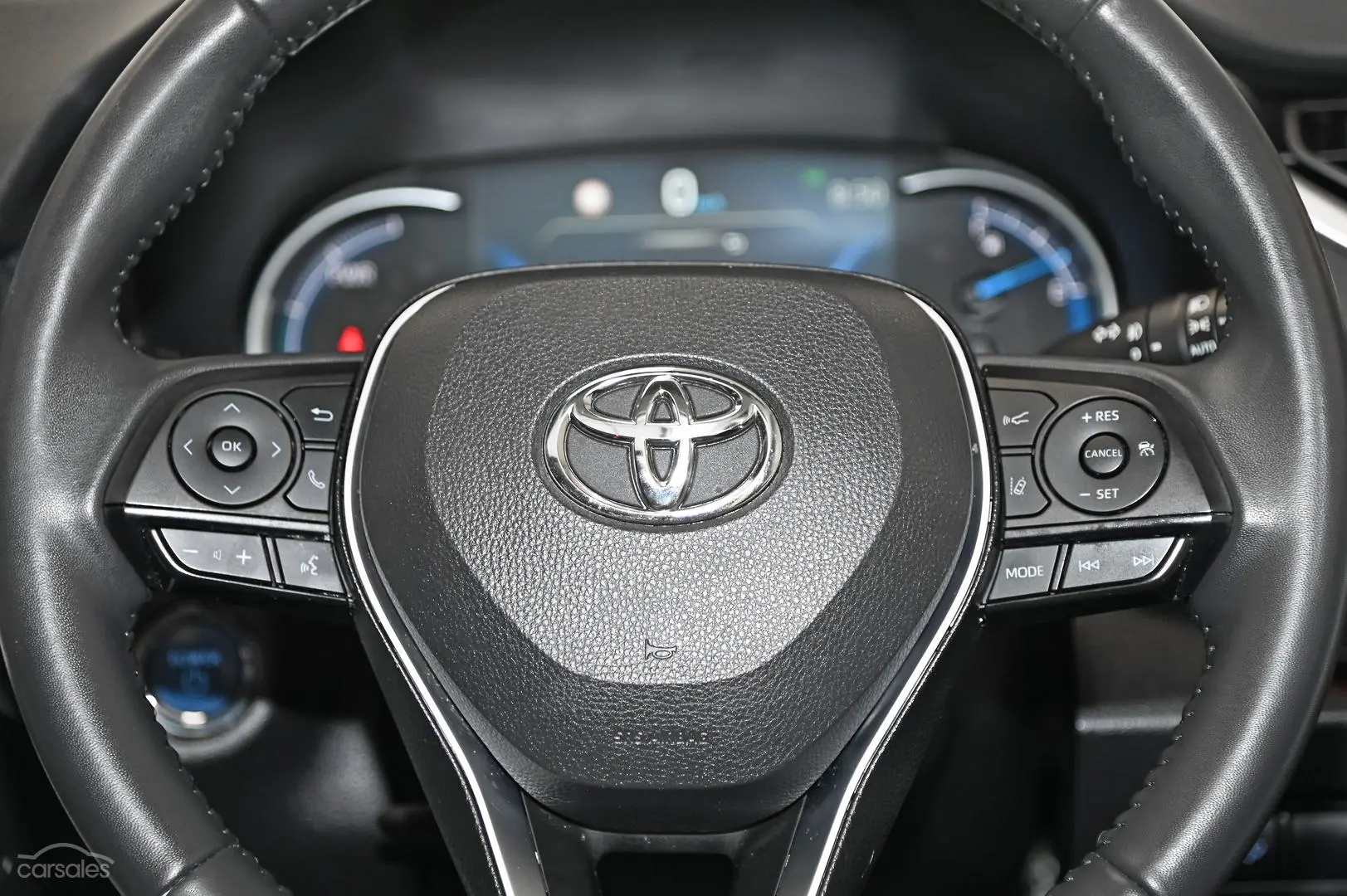 2021 Toyota RAV4 Image 16