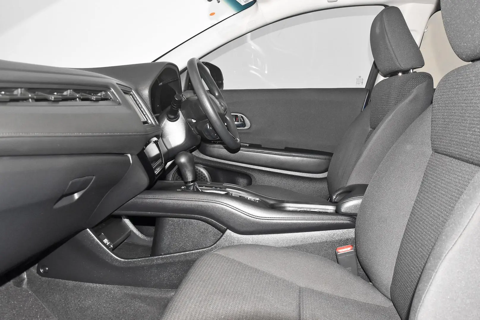 2020 Honda HR-V Gallery Image 17