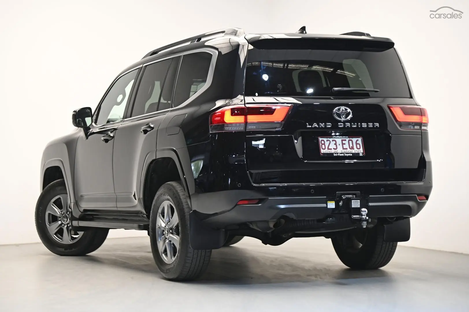 2022 Toyota Landcruiser Image 5