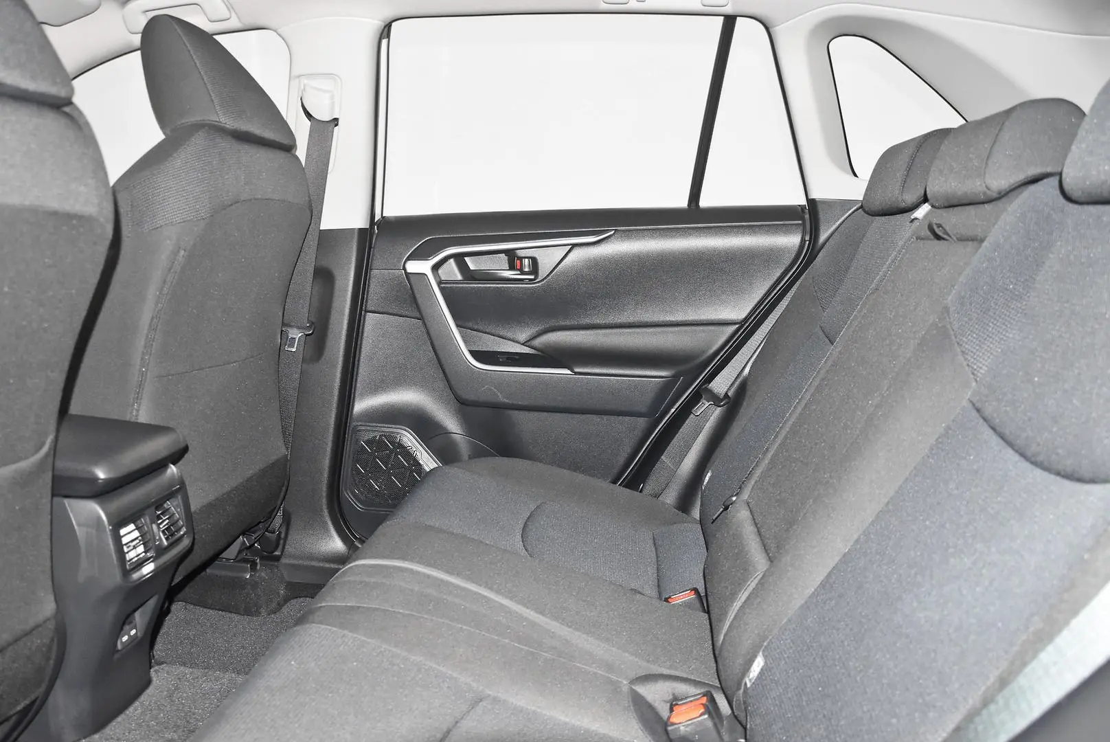 2024 Toyota RAV4 Gallery Image 19