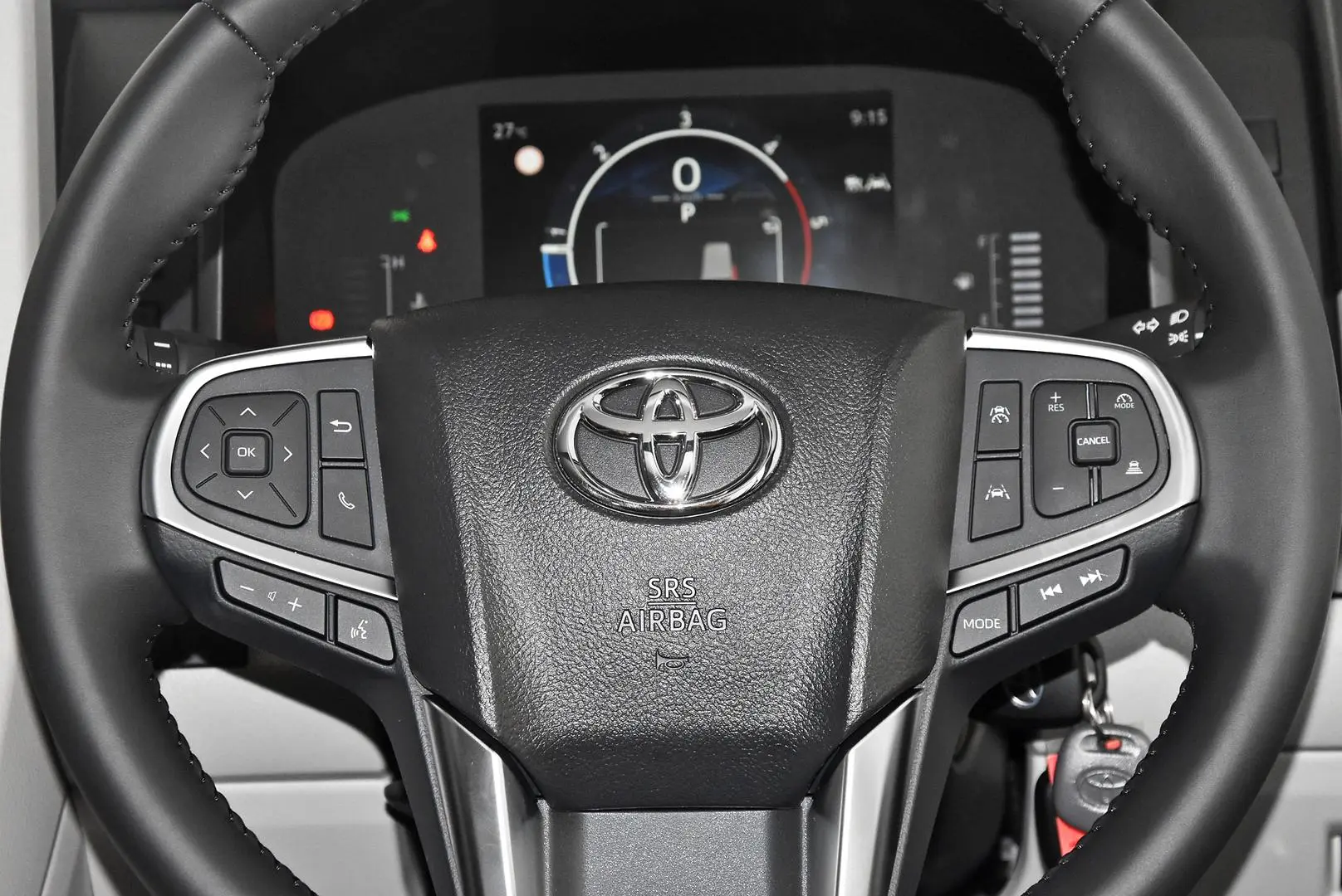 2025 Toyota Hiace Gallery Image 15