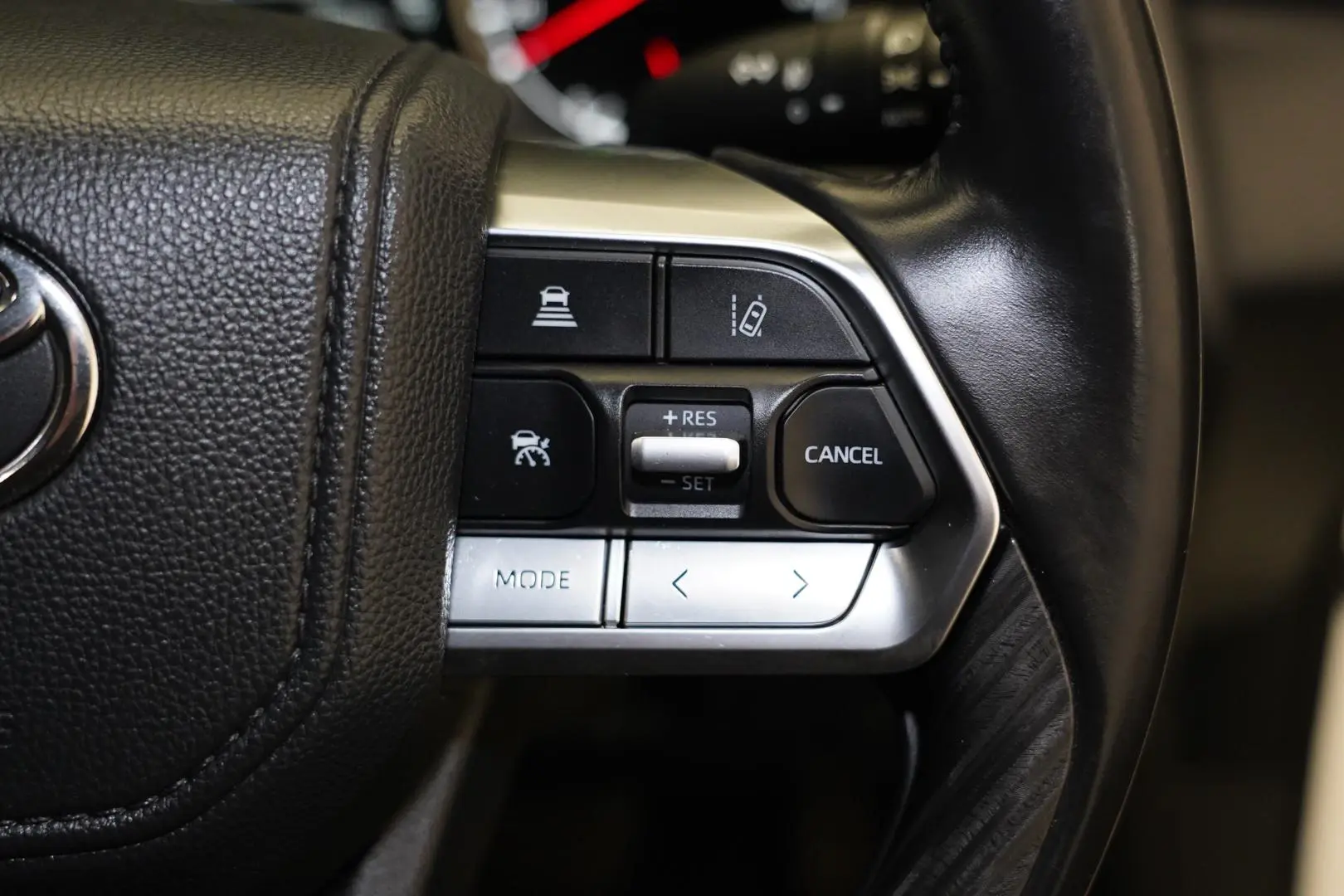 2024 Toyota Landcruiser Gallery Image 17