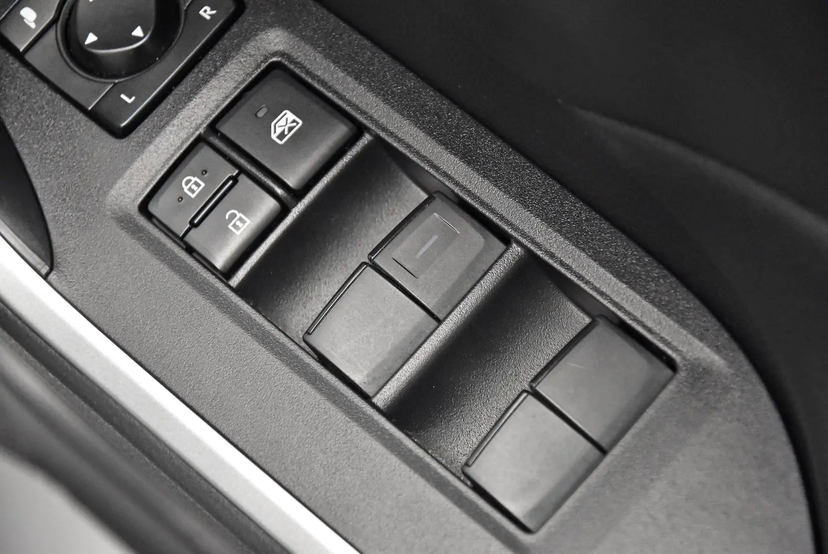 2024 Toyota RAV4 Gallery Image 10