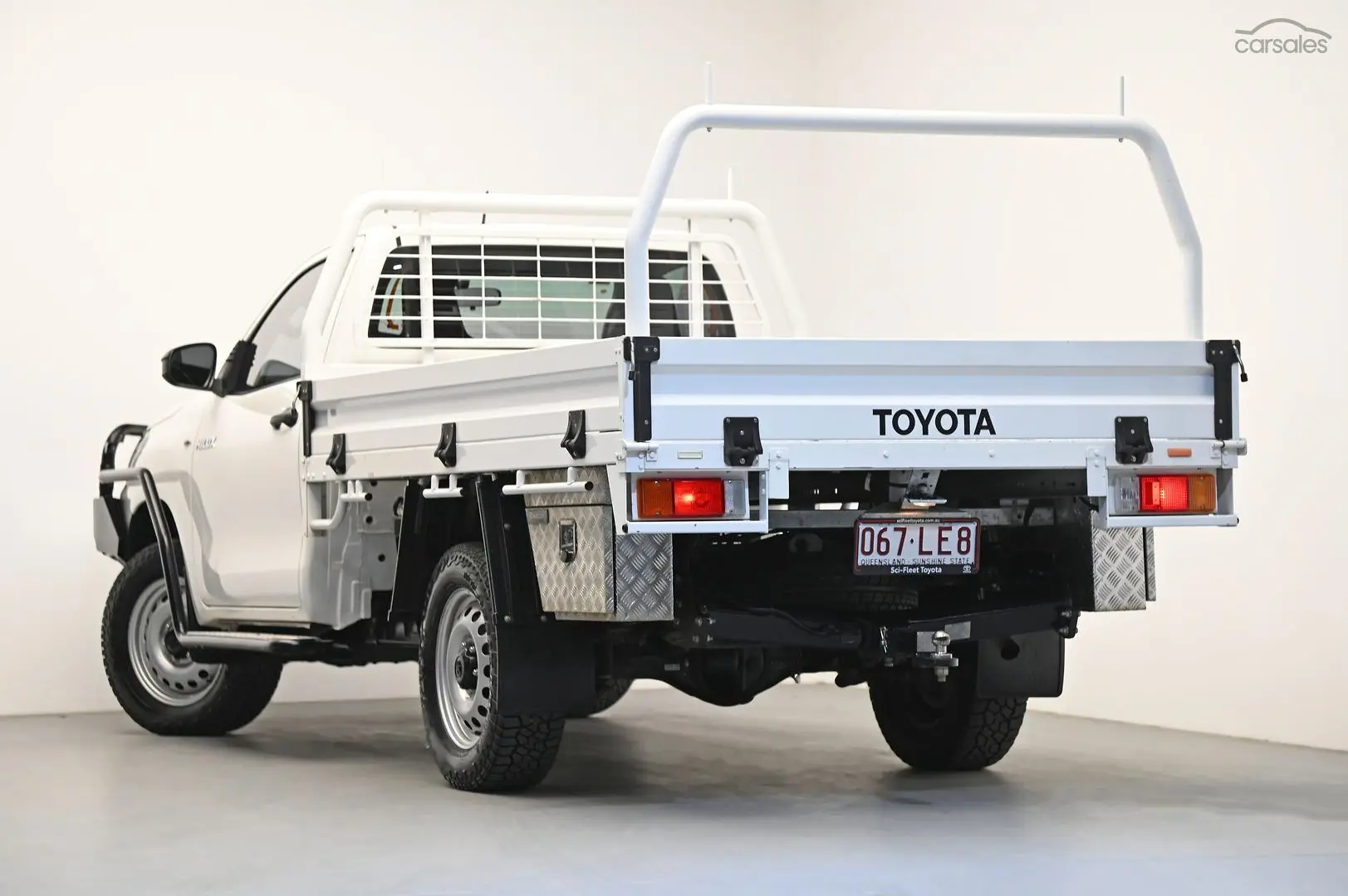 2019 Toyota Hilux Image 5