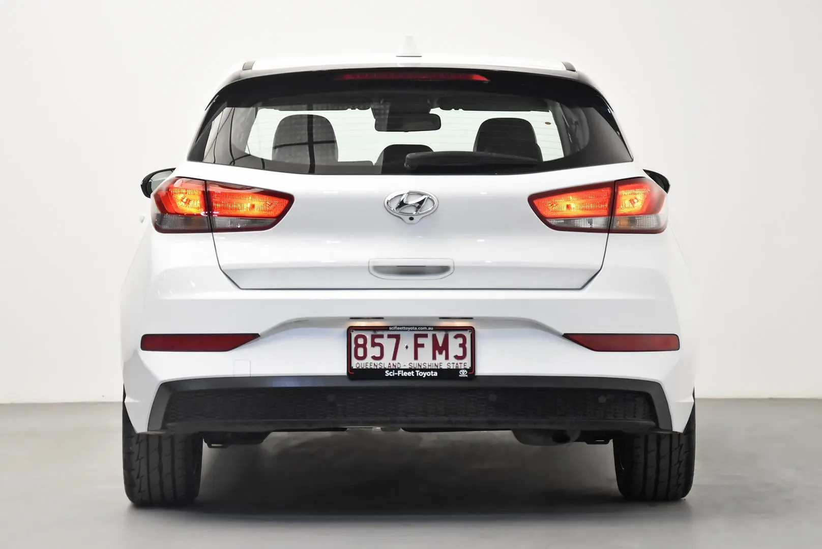 2022 Hyundai i30 Gallery Image 6
